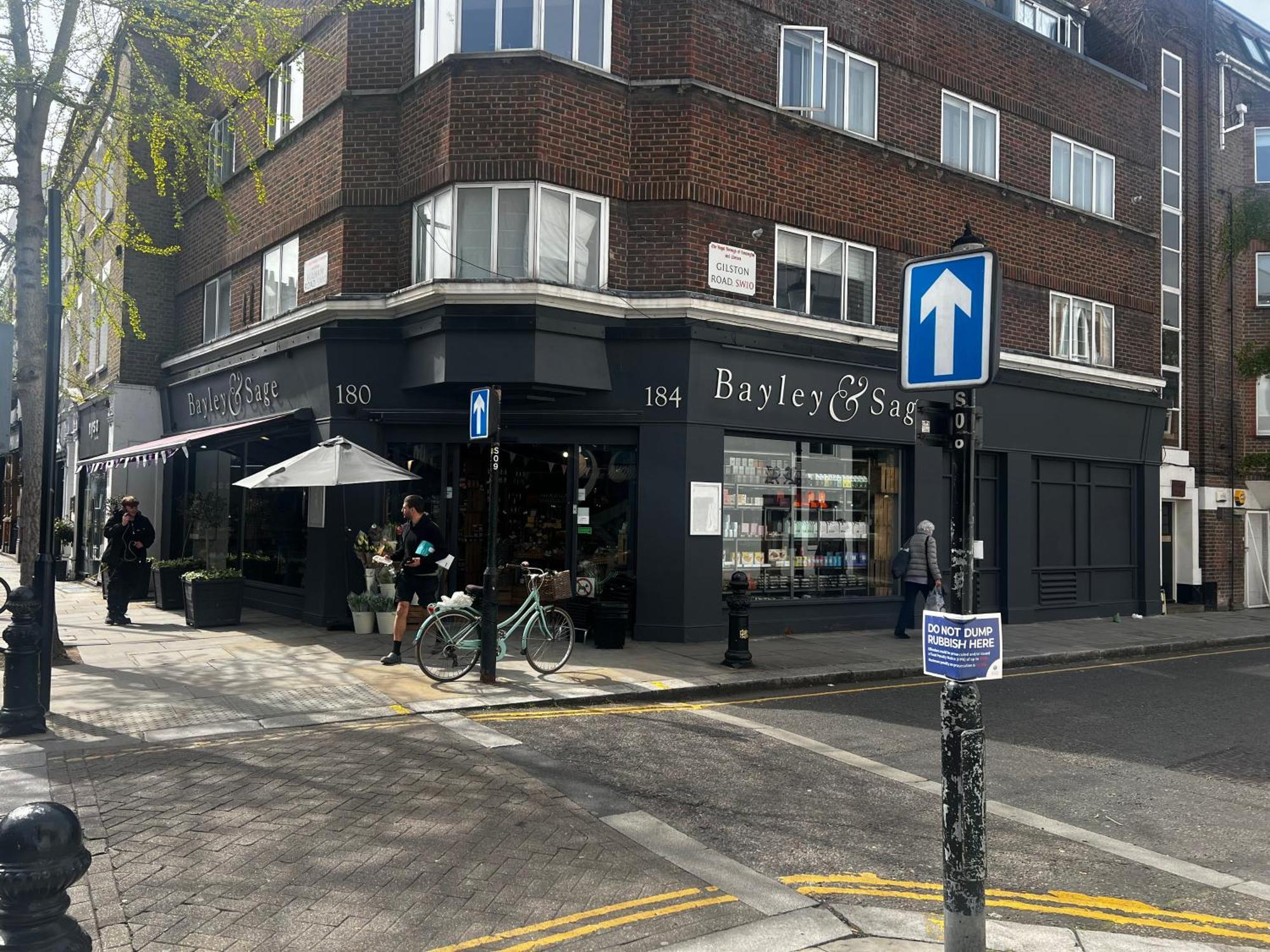 Charming One Bedroom Flat Chelsea Appartamento *